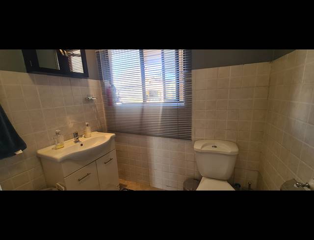 2 BEDROOM APARTMENT FOR SALE IN HALFWAY GARDENS